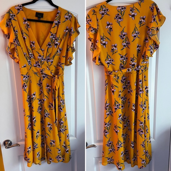 Lumiere Yellow Floral Wrap Dress, Size Large - Picture 6 of 10
